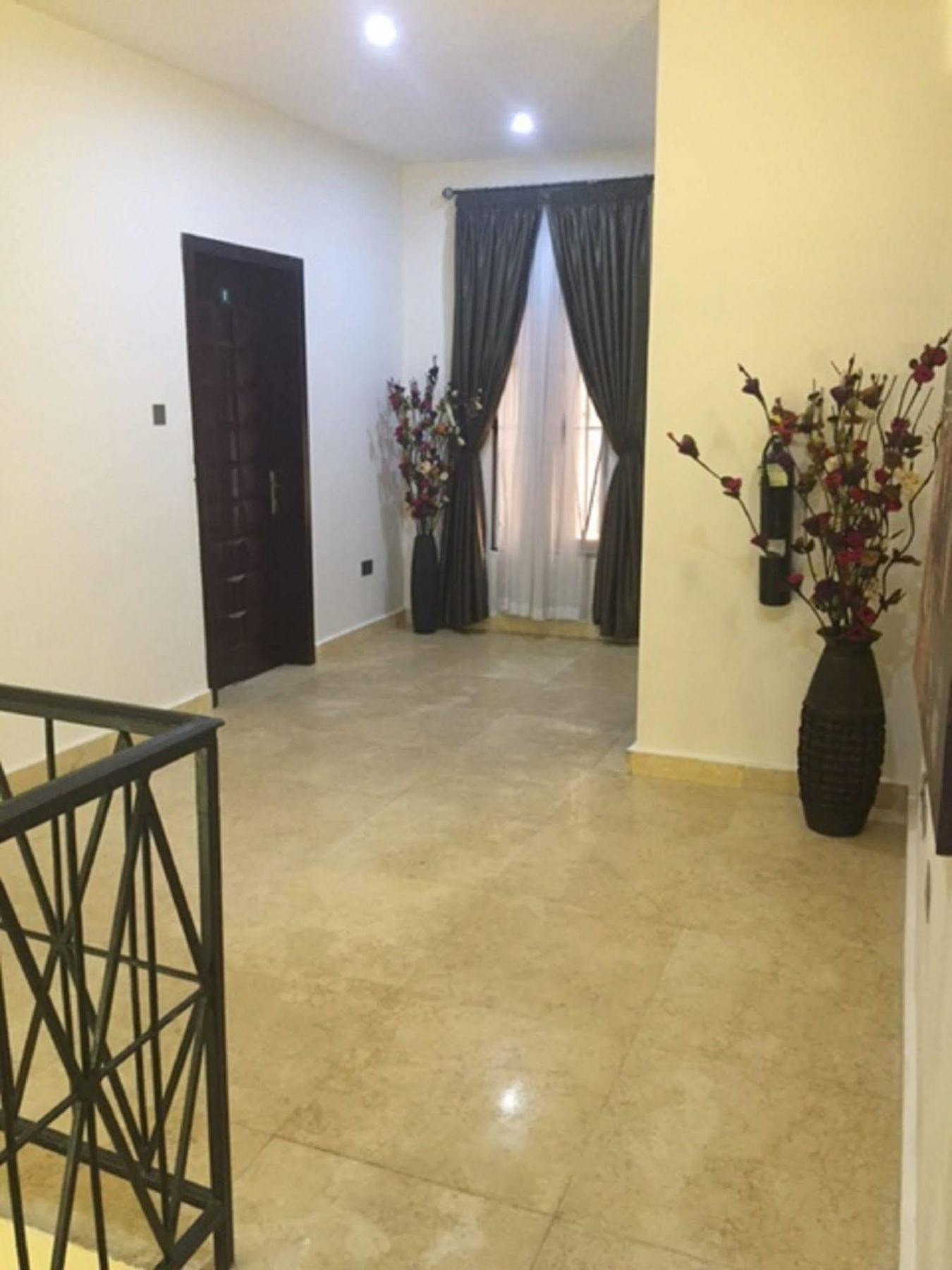 Greens Manor VI Lagos Extérieur photo